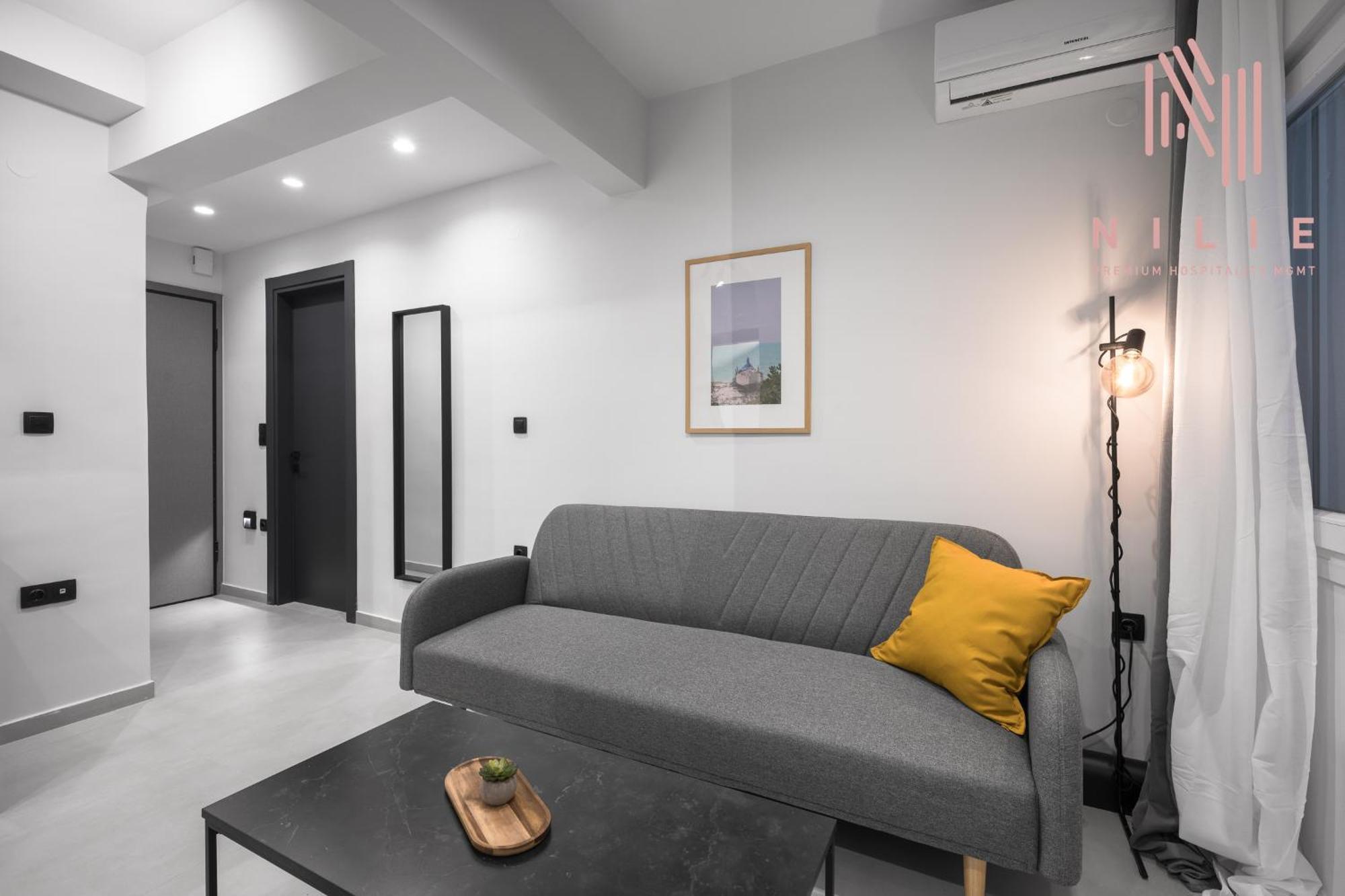 Apartment 8, Nilie Hospitality Mgmt